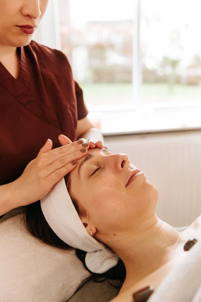 Diep Reinigende Hydrafacial Behandeling - Gezichtsbehandelingen voor gevoelige huid - SoCleanClinic.be thumbnail